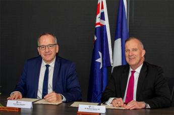 Le président Jean Chambaz et le vice-chancelier Michael Spence à Sydney Sorbonne Université à Sydney