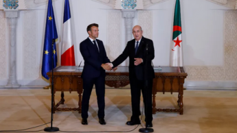 La rencontre d’Emmanuel Macron avec son homologue algérien Abdelmadjid Tebboune avait pour but de réchauffer les relations entre la France et l’Algérie. Alger, le 27 août 2022. AFP La rencontre d’Emmanuel Macron avec son homologue algérien Abdelmadjid Tebboune avait pour but de réchauffer les relations entre la France et l’Algérie. Alger, le 27 août 2022. AFP