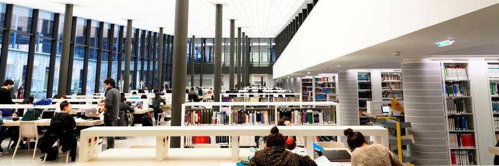 Salle de lecture, bibliothèque des Licences Salle de lecture, bibliothèque des Licences