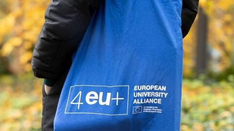 4EU+ tote bag 4EU+ tote bag