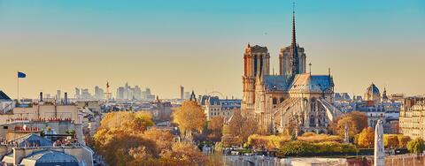 À la recherche de Notre-Dame : un podcast historique immersif À la recherche de Notre-Dame : un podcast historique immersif