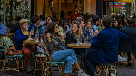 Paris est un laboratoire linguistique depuis le Moyen Âge. Mana 5280/unsplash Paris est un laboratoire linguistique depuis le Moyen Âge. Mana 5280/unsplash